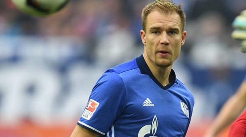 Fenerbah&ccedil;e Kjaer'in yerine Badstuber'i d&uuml;ş&uuml;n&uuml;yor