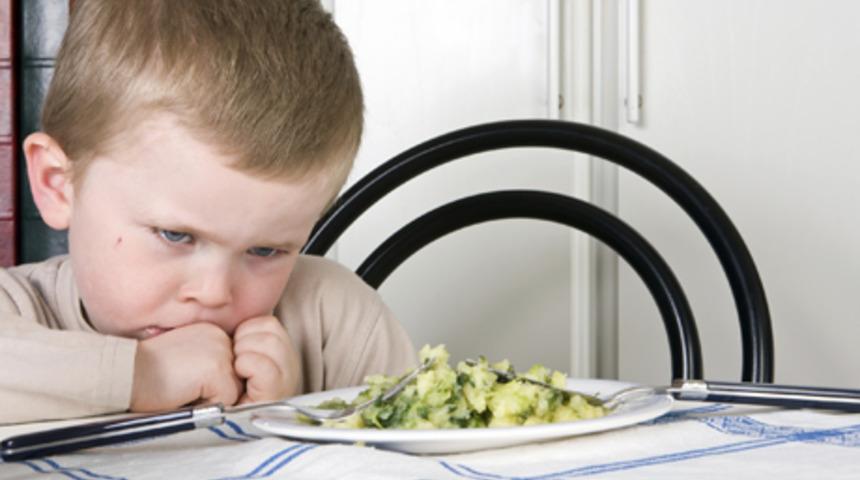 Bazı &ccedil;ocuklar neden yemek yemezler?