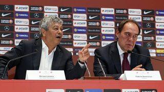 Lucescu'nun imza töreninde gerginlik