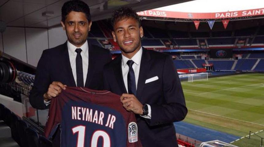 Neymar, PSG'ye imzayı attı! Saatlik &uuml;creti dudak u&ccedil;uklattı