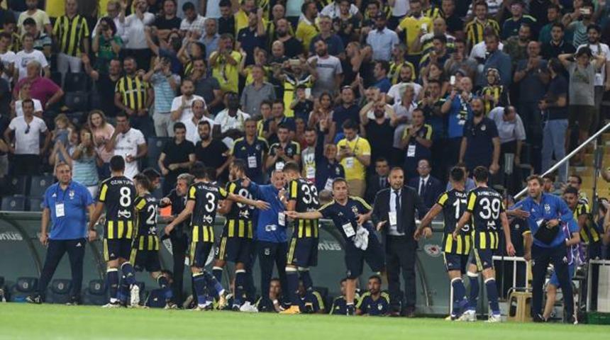 Fenerbah&ccedil;e'den taraftarına b&uuml;y&uuml;k jest
