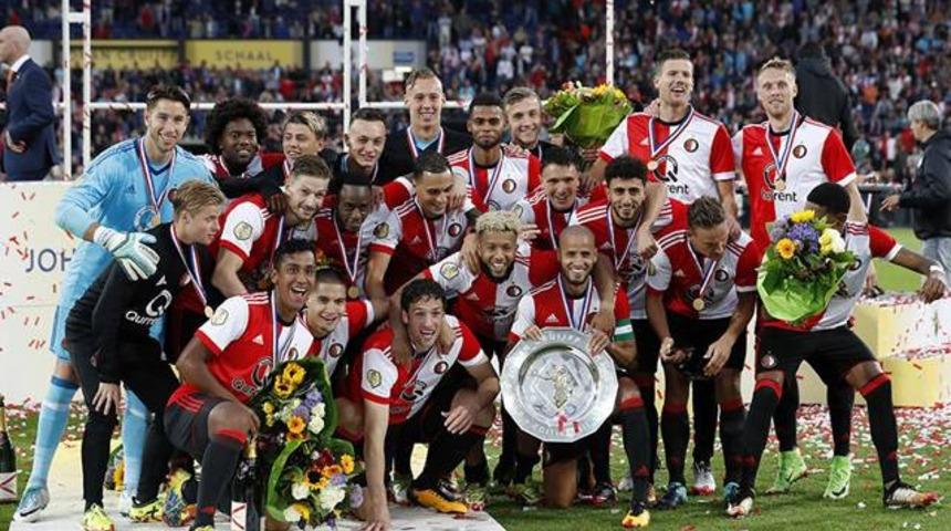Hollanda S&uuml;per Kupası Feyenoord'un