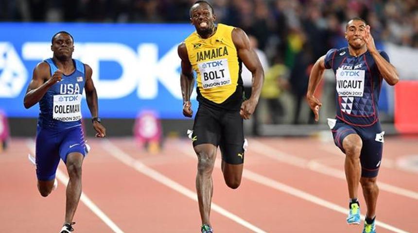 Usain Bolt kariyerinin son yarışında 3. oldu