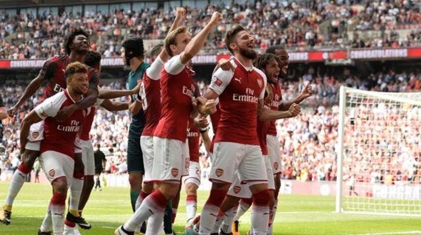 Arsenal sezonu kupayla açtı