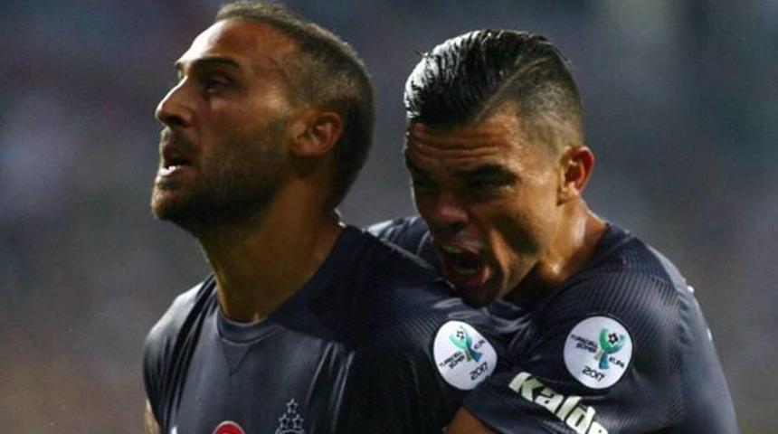 Alaves, Cenk Tosun'u istedi