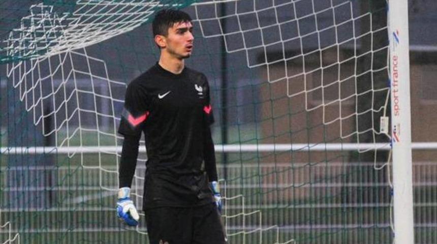 Gen&ccedil;lerbirliği Numan Bostan ile anlaştı