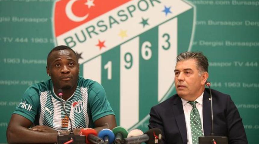 Bursaspor, Delarge ile s&ouml;zleşme imzaladı