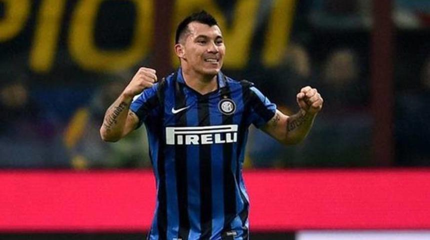 Gary Medel Beşiktaş'ta