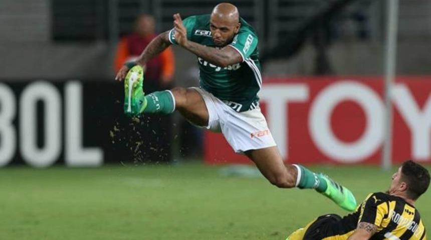 Felipe Melo T&uuml;rkiye'ye d&ouml;n&uuml;yor