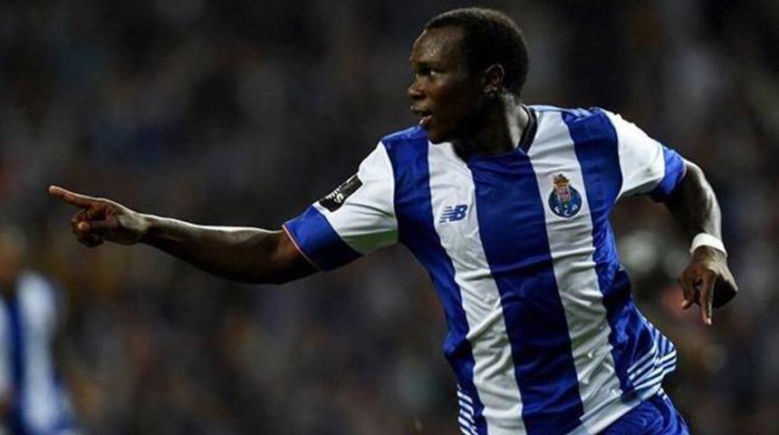 Fenerbah&ccedil;e'de Aboubakar sesleri