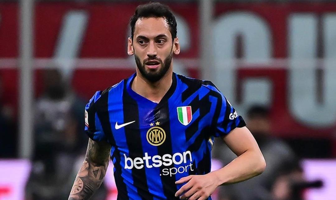 Hakan Çalhanoğlu bombası! Süper Lig devine transfer için haber yolladı 2