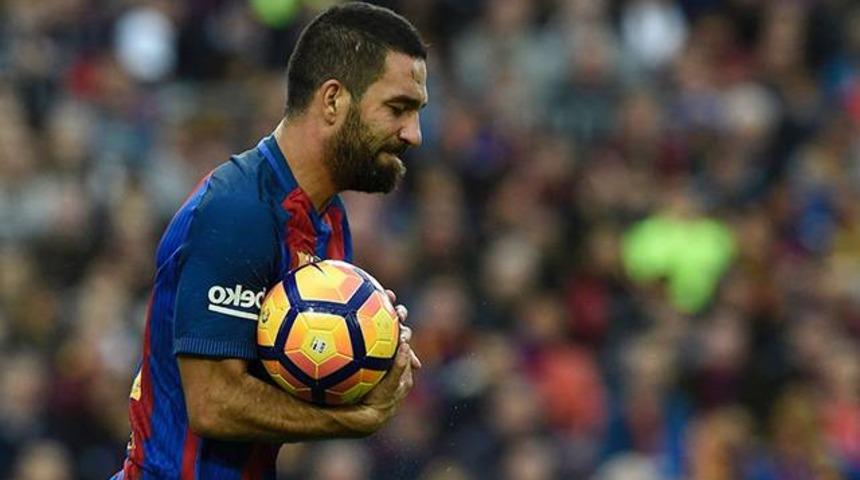 Ahmet Bulut Arda Turan'ın durumunu g&ouml;r&uuml;şmek i&ccedil;in İspanya'ya gitti