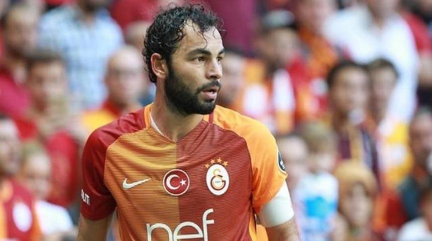 Sel&ccedil;uk İnan sahaya &ccedil;ıkmadı!