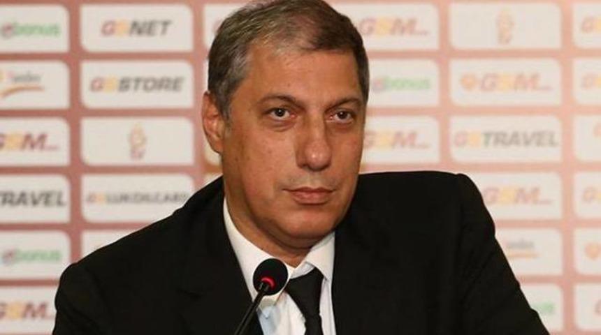 Levent Nazifoğlu Galatasaray y&ouml;netimini bombaladı