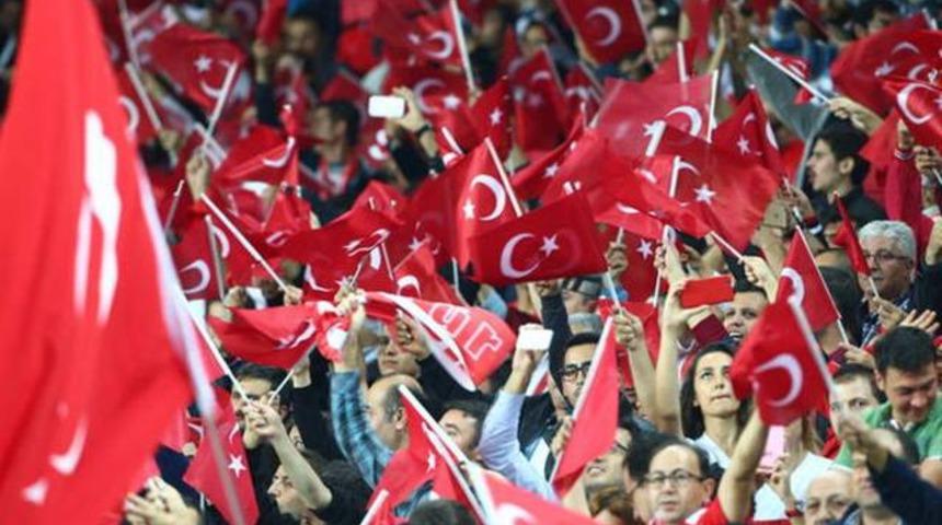 T&uuml;rkiye-Hırvatistan ma&ccedil;ının biletleri t&uuml;kendi