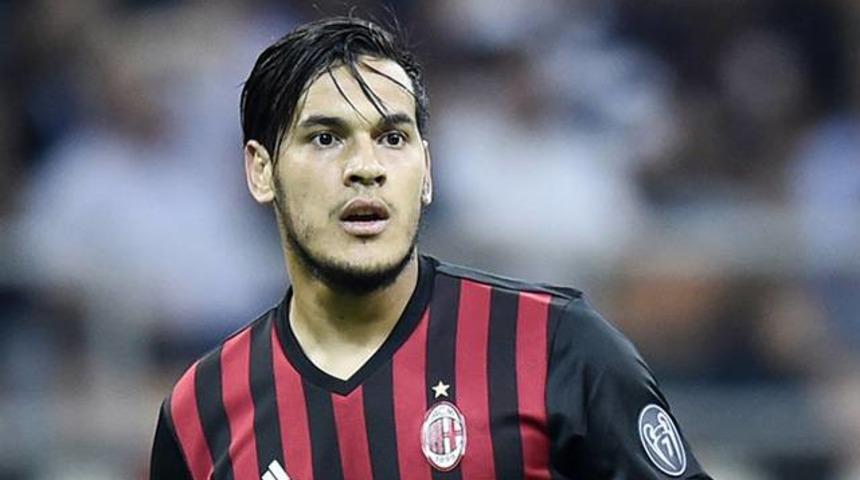 Trabzonspor ve Fenerbah&ccedil;e Gustavo Gomez transferinde karşı karşıya