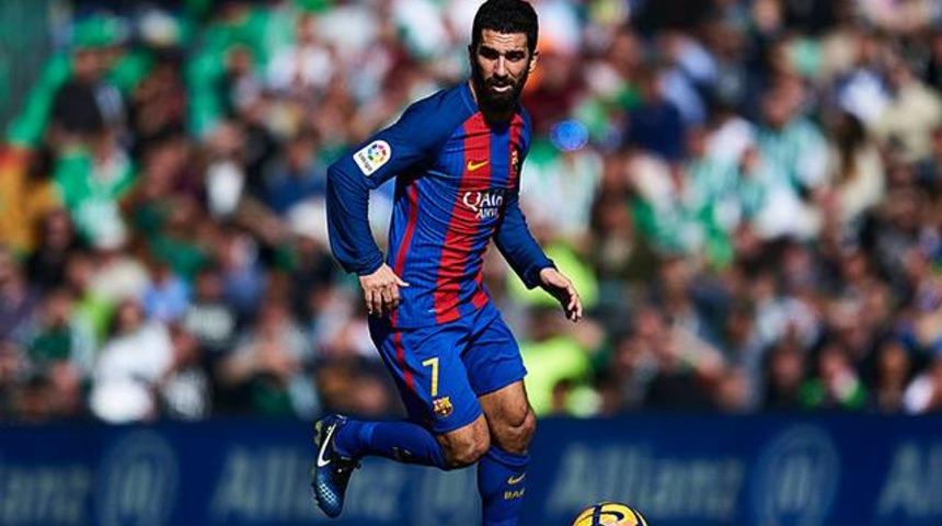 Arda Turan Real Betis ma&ccedil;ının kadrosuna dahil edildi