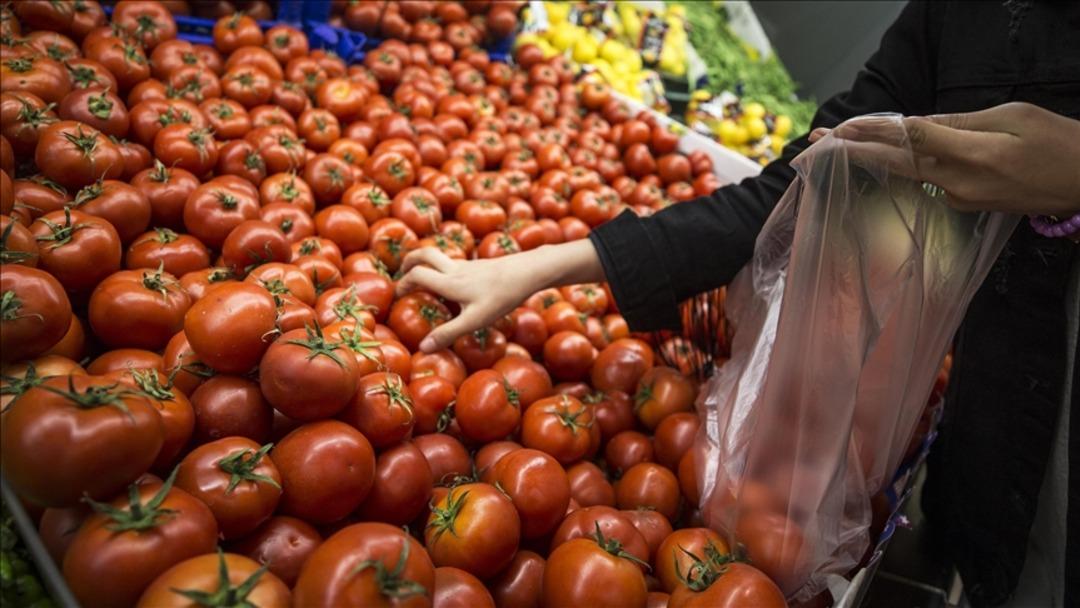  Bakanlıklarla görüştük  Marketler için  pazar günü kapalı olsun  önerisi  Pilot bölgelerde başlayıp...  1
