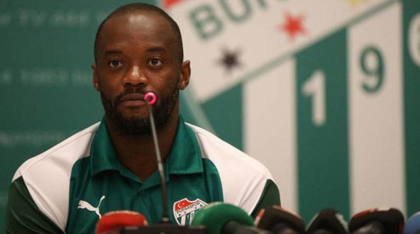 Bursaspor'da Ekoko imzayı attı!