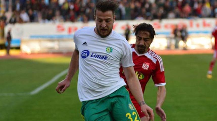 Batuhan Karadeniz Skenderbeu ile anlaştı