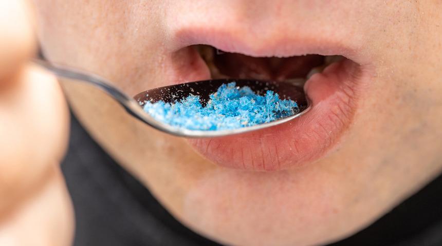 Sağlığın sessiz düşmanı: Zararları saymakla bitmiyor! "Her gün farkında olmadan yutuyoruz"