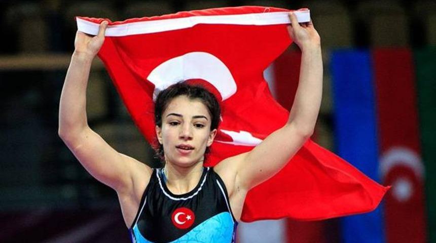 Evin Demirhan bronz madalya kazandı