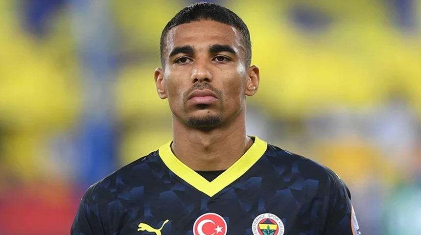 Fenerbahçe'nin stoperi ezeli rakibe transfer olabilir! Avrupa basınından son dakika duyurusu yapıldı...