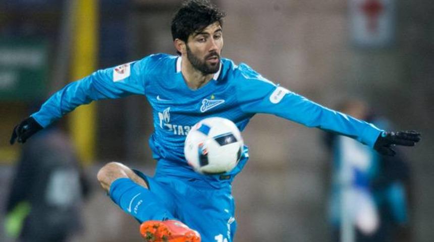 Fenerbah&ccedil;e'yle anlaşan Neto yarın İstanbul'a geliyor