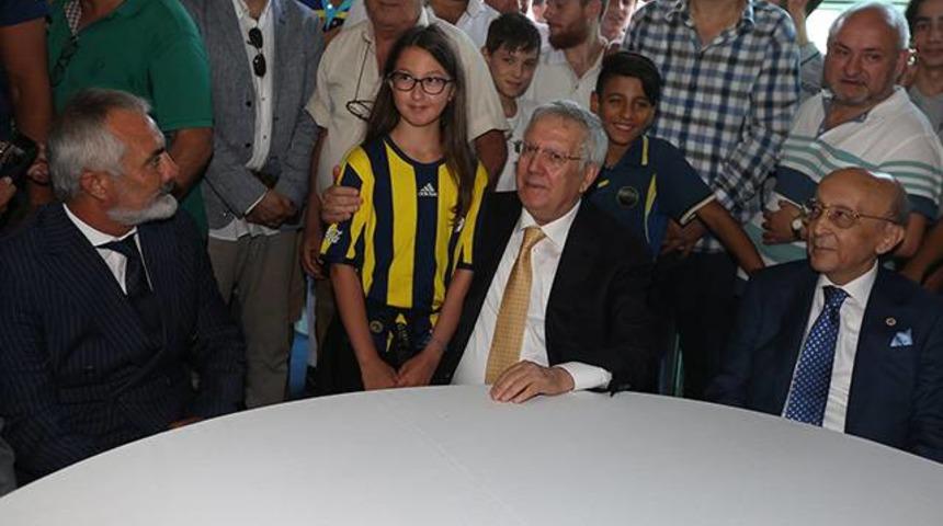 Aziz Yıldırım'dan Ozan Tufan ve Ben Arfa a&ccedil;ıklaması