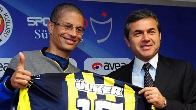 Türkiye gelecek hafta Alex de Souza'yı izleyecek