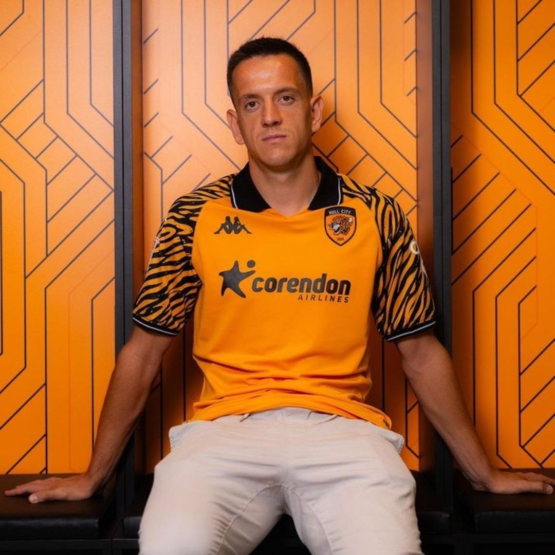 Amir Hadziahmetovic resmen Hull City de! Beşiktaş kiralık olarak anlaşıldığını duyurdu... 1