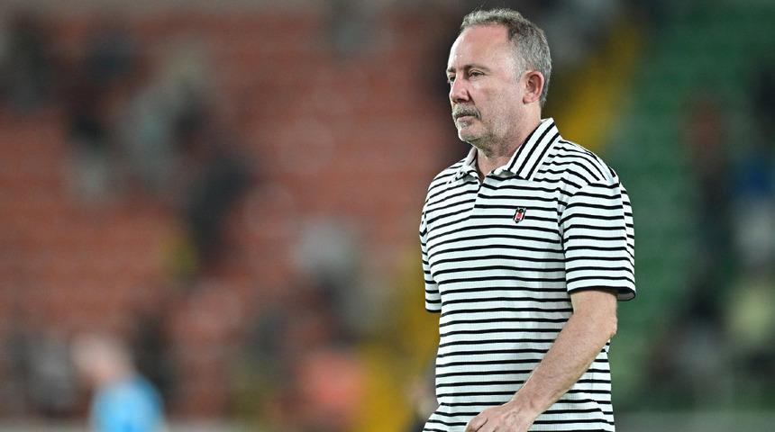 Amir Hadziahmetovic resmen Hull City'de! Beşiktaş kiralık olarak anlaşıldığını duyurdu...