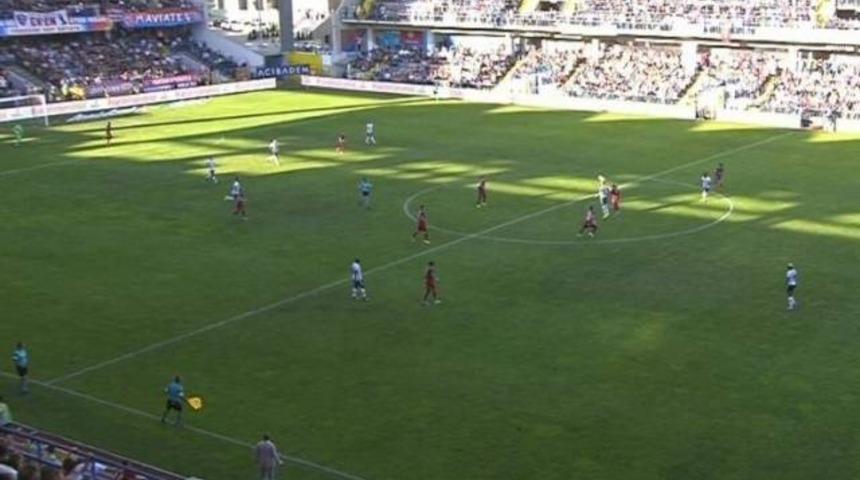 Karabükspor-Beşiktaş maçında tartışmalı karar