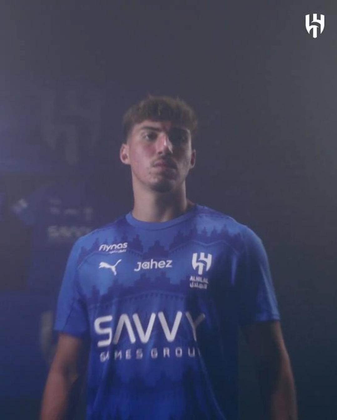 Fenerbahçe Yusuf Akçiçek in Al Hilal e transfer olduğunu resmen duyurdu! Genç futbolcunun maliyeti de açıklandı... 1