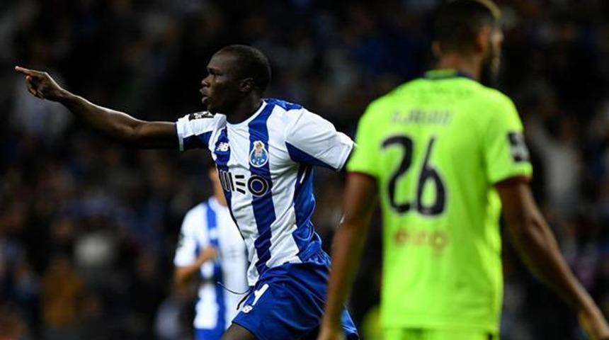 Aboubakar Porto'da 5 haftada 5 gol attı