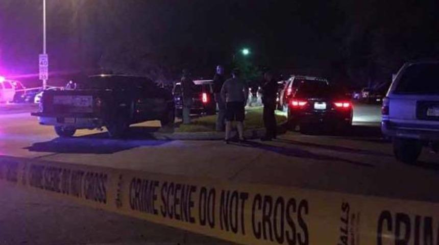 ABD'de futbol ma&ccedil;ı partisinde katliam!