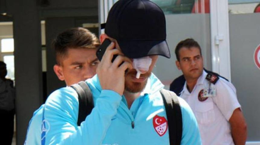 Serdar Aziz Kasımpaşa ma&ccedil;ında oynayacak 