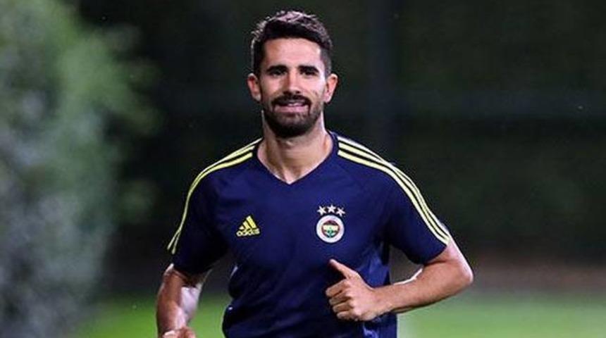 Fenerbah&ccedil;e'de Alper Potuk takımdan ayrı &ccedil;alıştı