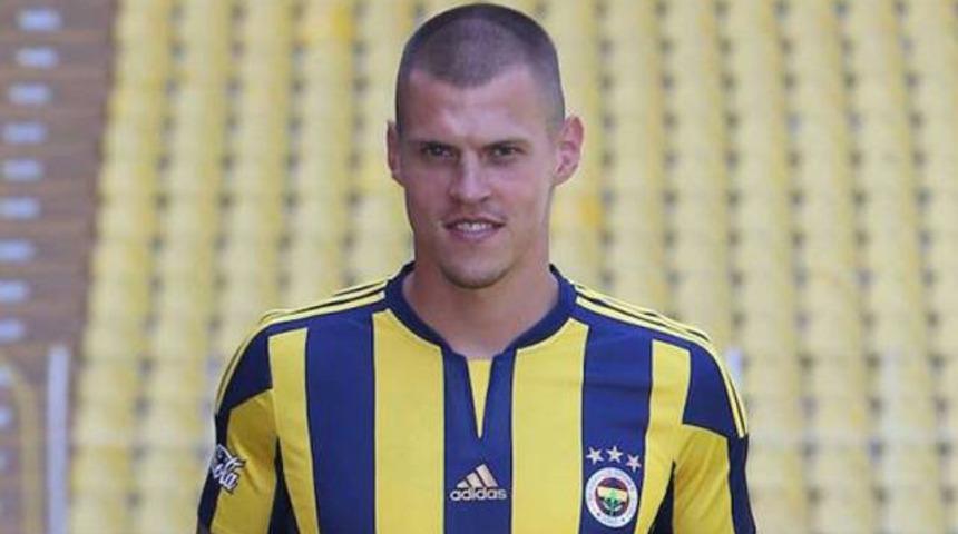 Fenerbah&ccedil;e'ye Skrtel'dan k&ouml;t&uuml; haber
