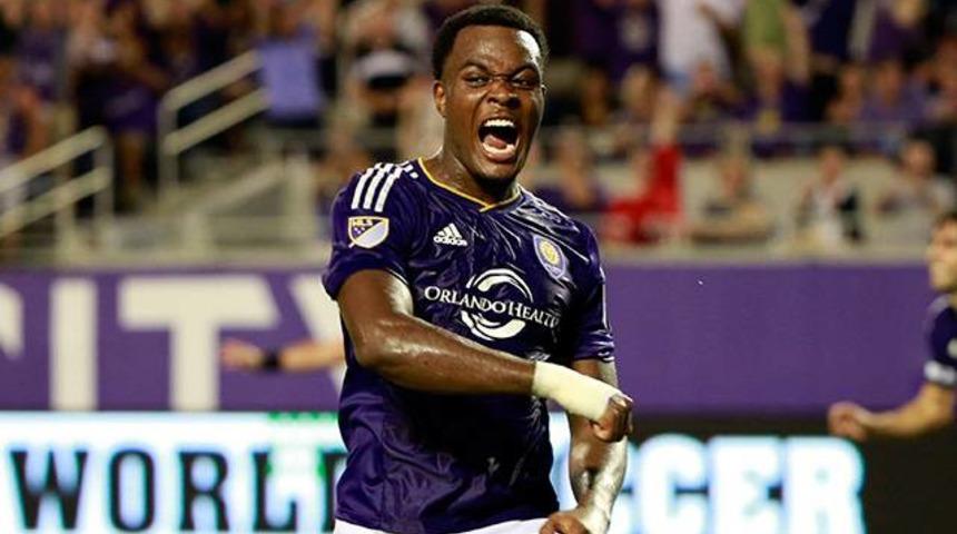 Beşiktaş Cyle Larin transferini bitirmek &uuml;zere