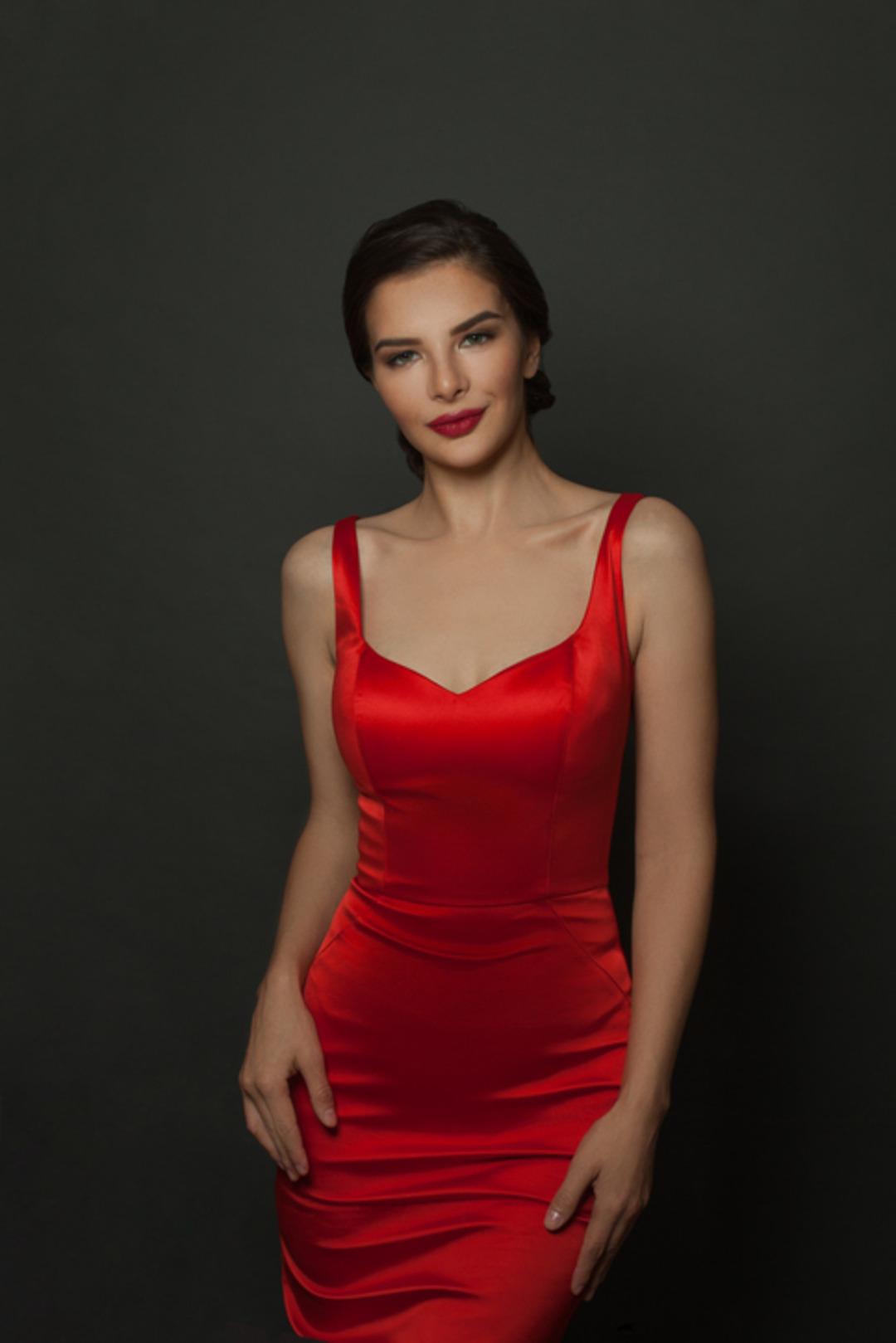 Yaz düğünlerinde davetliler için kombin önerileri: Düğünlerde ne giyebilirim? Şıklık yarışına katılın... 2