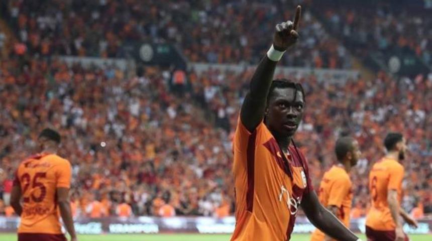 Galatasaray'da Bafetimbi Gomis rekora yaklaşıyor