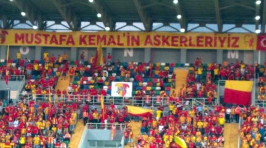 G&ouml;ztepe-Gen&ccedil;lerbirliği ma&ccedil;ında pankart krizi!