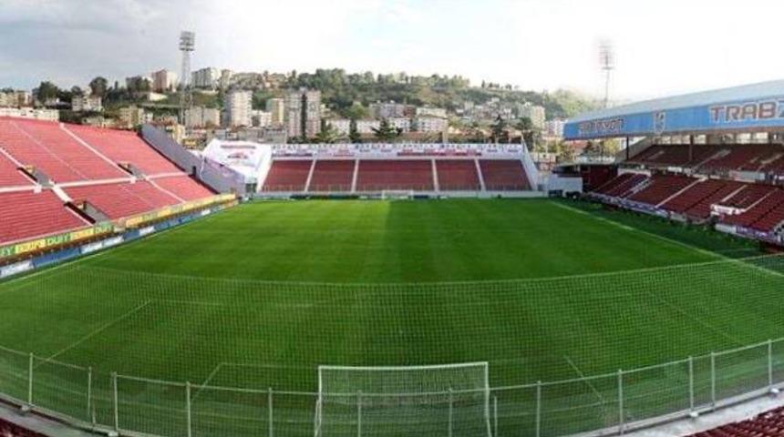 H&uuml;seyin Avni Aker Stadı yıkılıyor