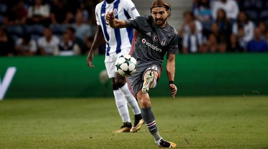 Fenerbah&ccedil;e taraftarından Caner Erkin'e dolarlı tepki