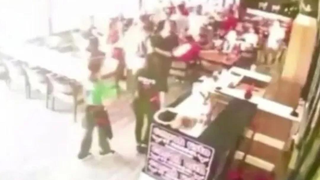 Samsunsporlu bir taraftar öldürülmüştü! Restoran sahibinin ifadesi ortaya çıktı: "Öldürmek isteseydim tabancamda mermi vardı" 1