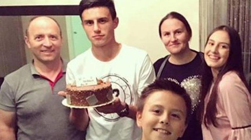 Fenerbah&ccedil;e'de beklenen haber