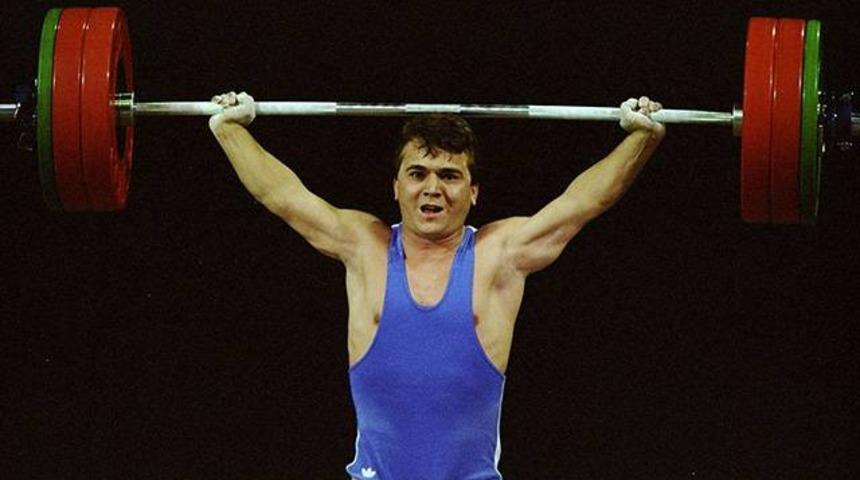 Naim S&uuml;leymanoğlu bitkisel hayatta