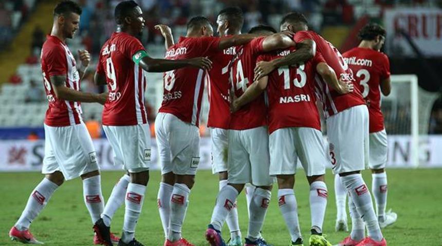 Antalyaspor 3 - 0 Osmanlıspor