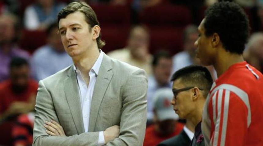 &Ouml;mer Aşık'a Crohn hastalığı teşhisi konuldu